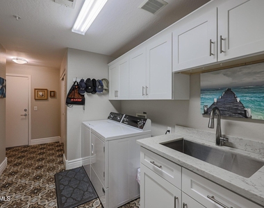 19700 N 76th Street - Photo Thumbnail 4