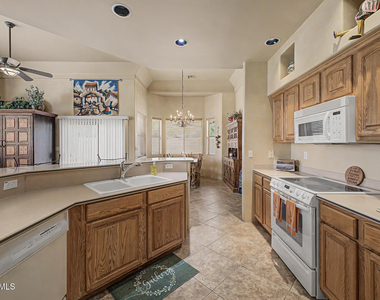 6540 E Redmont Drive - Photo Thumbnail 17