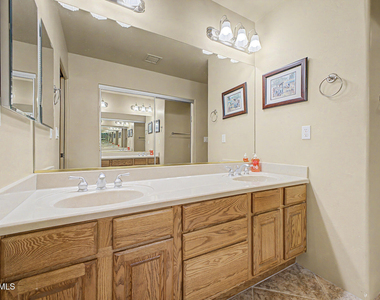 6540 E Redmont Drive - Photo Thumbnail 20