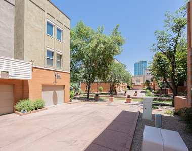 563 W 6th Street - Photo Thumbnail 24