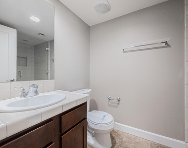 563 W 6th Street - Photo Thumbnail 11