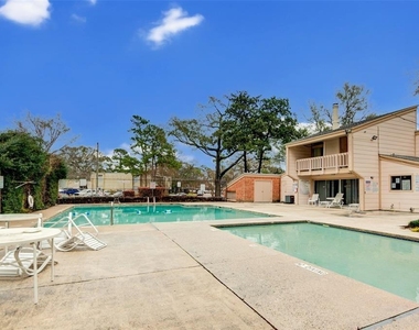 5809 Village Forest Court - Photo Thumbnail 1