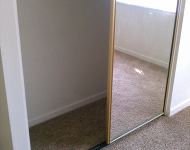 4701 N 26th Lane - Photo Thumbnail 4