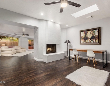 5620 N Casa Blanca Drive - Photo Thumbnail 22
