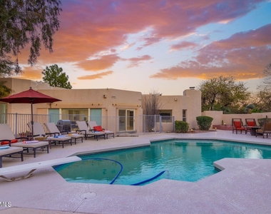 5620 N Casa Blanca Drive - Photo Thumbnail 39