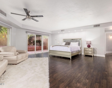 5620 N Casa Blanca Drive - Photo Thumbnail 24