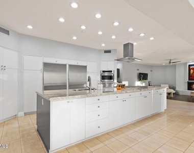 5620 N Casa Blanca Drive - Photo Thumbnail 15