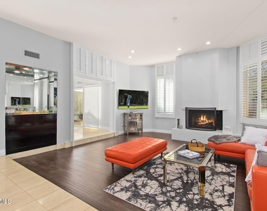 5620 N Casa Blanca Drive - Photo Thumbnail 11