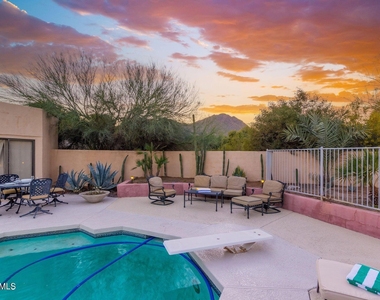 5620 N Casa Blanca Drive - Photo Thumbnail 38
