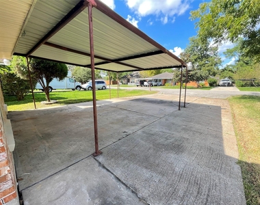 1212 Avenue M - Photo Thumbnail 28