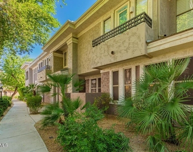 15221 N Clubgate Drive - Photo Thumbnail 2