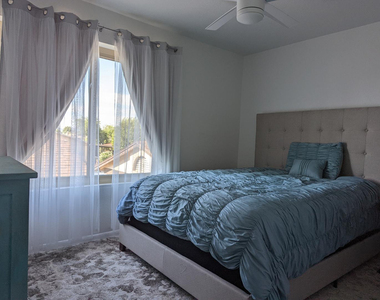 306 E Ludlow Drive - Photo Thumbnail 23