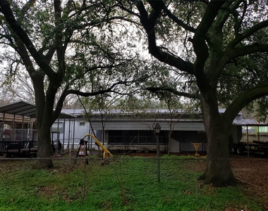 12126 Lynda Drive - Photo Thumbnail 10