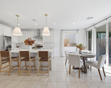 20234 W Turney Avenue - Photo Thumbnail 9
