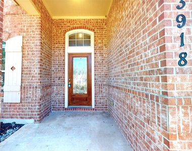 3918 E Auden Circle - Photo Thumbnail 1