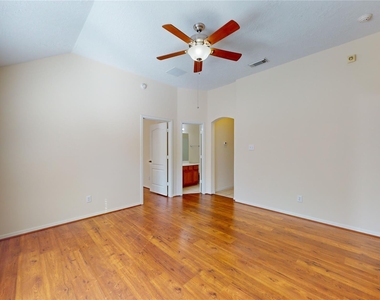 3918 E Auden Circle - Photo Thumbnail 10