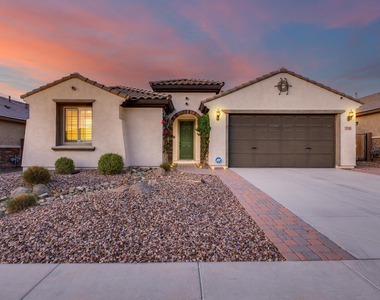 7308 W Tombstone Trail - Photo Thumbnail 2