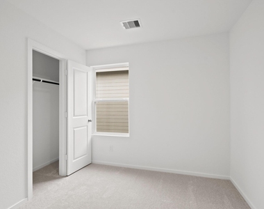 18262 Via Aurelia Drive - Photo Thumbnail 15