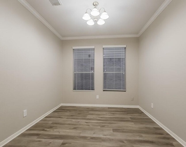12214 Landsdown Ridge Way - Photo Thumbnail 3