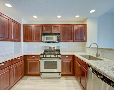 19700 N 76th Street - Photo Thumbnail 13