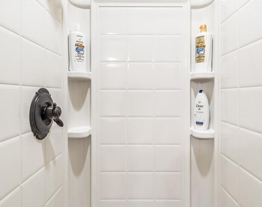 1628 E Canyon Creek Drive - Photo Thumbnail 11
