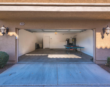 1628 E Canyon Creek Drive - Photo Thumbnail 5