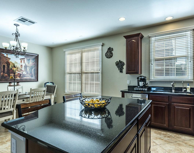 1628 E Canyon Creek Drive - Photo Thumbnail 22
