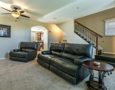 1628 E Canyon Creek Drive - Photo Thumbnail 16