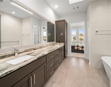 2408 Gray Street - Photo Thumbnail 10