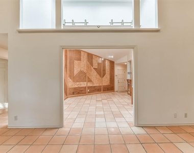 1 Cadena Court - Photo Thumbnail 14