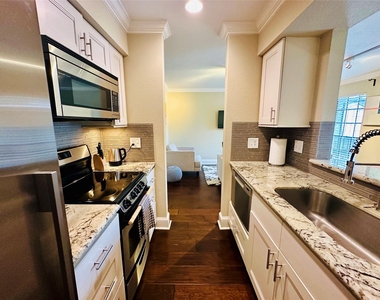 3402 Garrott Street - Photo Thumbnail 3
