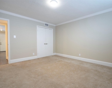 3402 Garrott Street - Photo Thumbnail 42