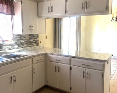 1738 N C Avenue - Photo Thumbnail 2