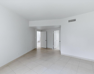 7209 E Mcdonald Drive - Photo Thumbnail 17