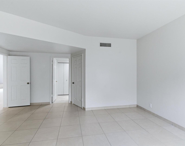 7209 E Mcdonald Drive - Photo Thumbnail 16
