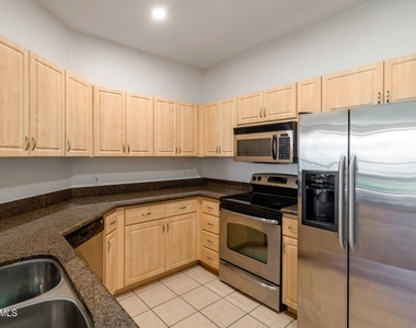 20801 N 90th - Photo Thumbnail 7