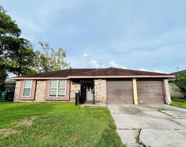 7303 Shiner Lane - Photo Thumbnail 14