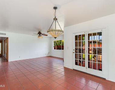 1524 W Ocotillo Road - Photo Thumbnail 8