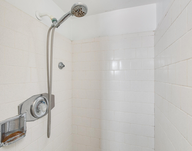 1524 W Ocotillo Road - Photo Thumbnail 17