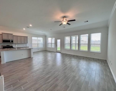4826 Albany Ridge Lane - Photo Thumbnail 7