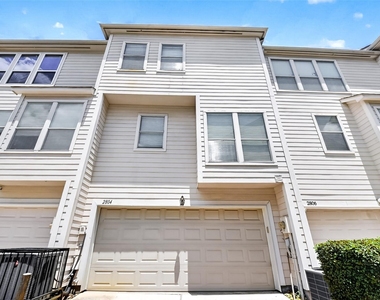 2804 Chenevert Street - Photo Thumbnail 36