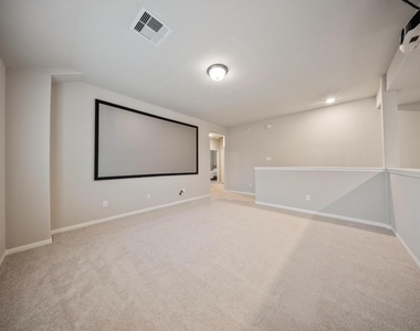 5318 Marisol Cove Drive - Photo Thumbnail 10