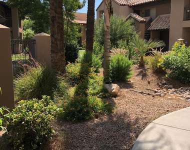 14145 N 92nd Street - Photo Thumbnail 6