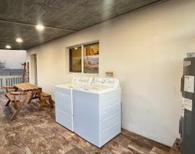1632 E Harvard Street - Photo Thumbnail 13