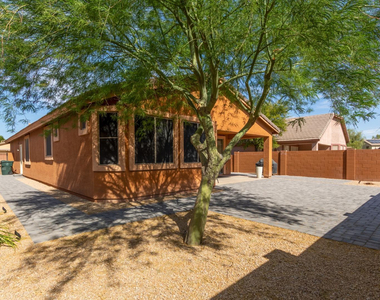 15273 W Edgemont Avenue - Photo Thumbnail 25