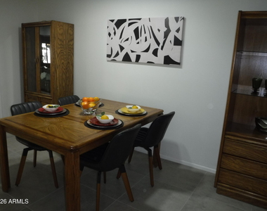 12930 W Seville Drive - Photo Thumbnail 20