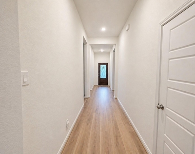 31630 Zoe Point Drive - Photo Thumbnail 2