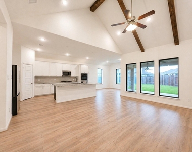 31630 Zoe Point Drive - Photo Thumbnail 5