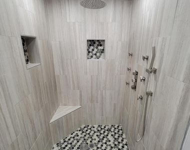 535 W 15th Street - Photo Thumbnail 7