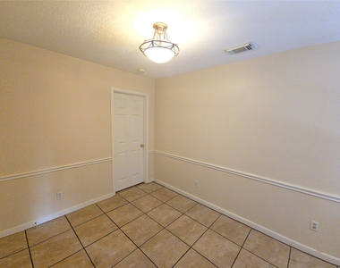 409 Commerce Street - Photo Thumbnail 13